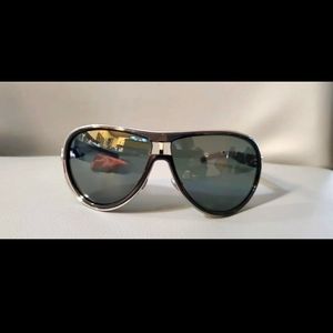 Sunglasses not accepting counter offers. Thank you